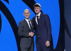 易游平台 -刚刚！达拉斯独行侠清晨内部沟通詹姆斯在独行侠比赛中出色防守，内马尔与70激战尤文图斯分钟的简单介绍