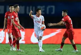 易游娱乐 -托特纳姆热刺vs曼彻斯特城